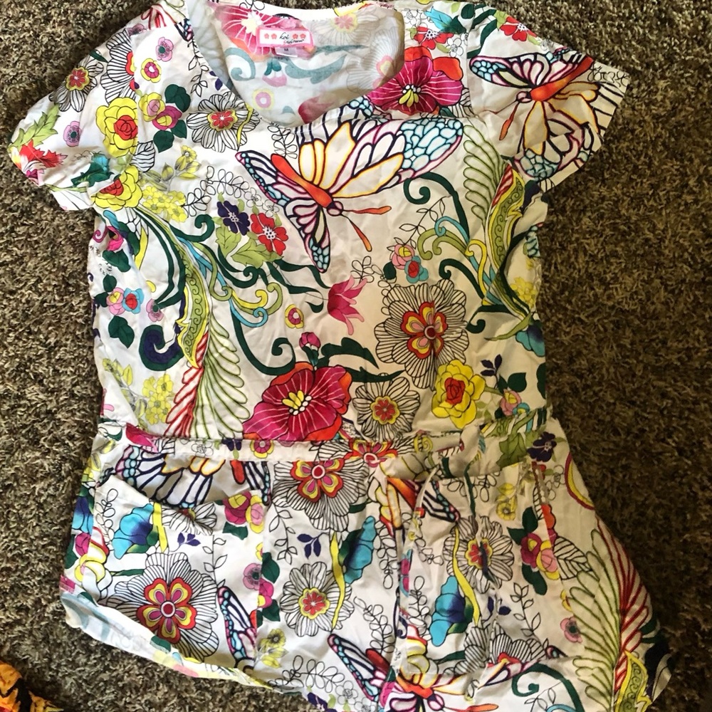 Koi medium scrub top